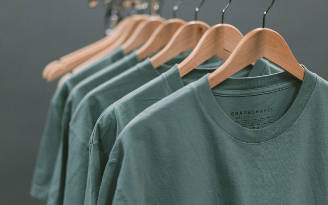 The Difference in Design Between Men’s and Women’s T-Shirts